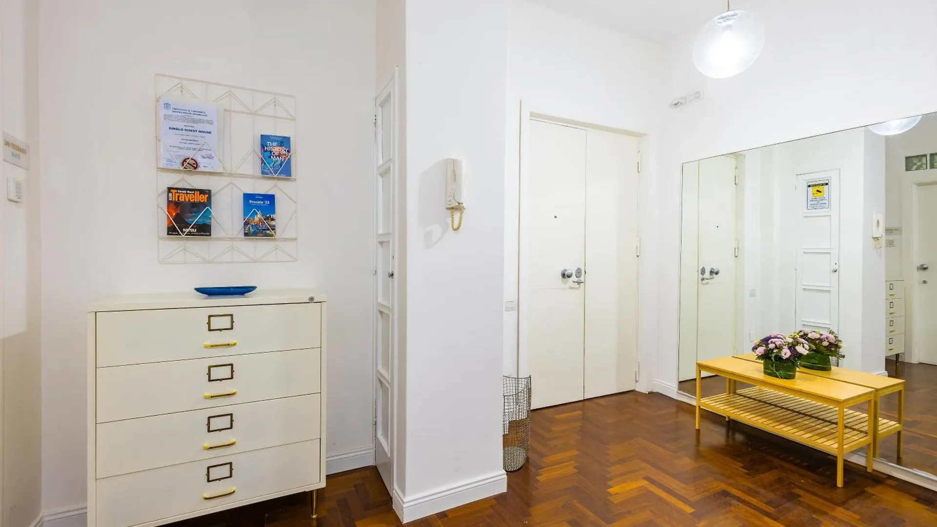 Direlo Guest House Neapol 0*,  Włochy