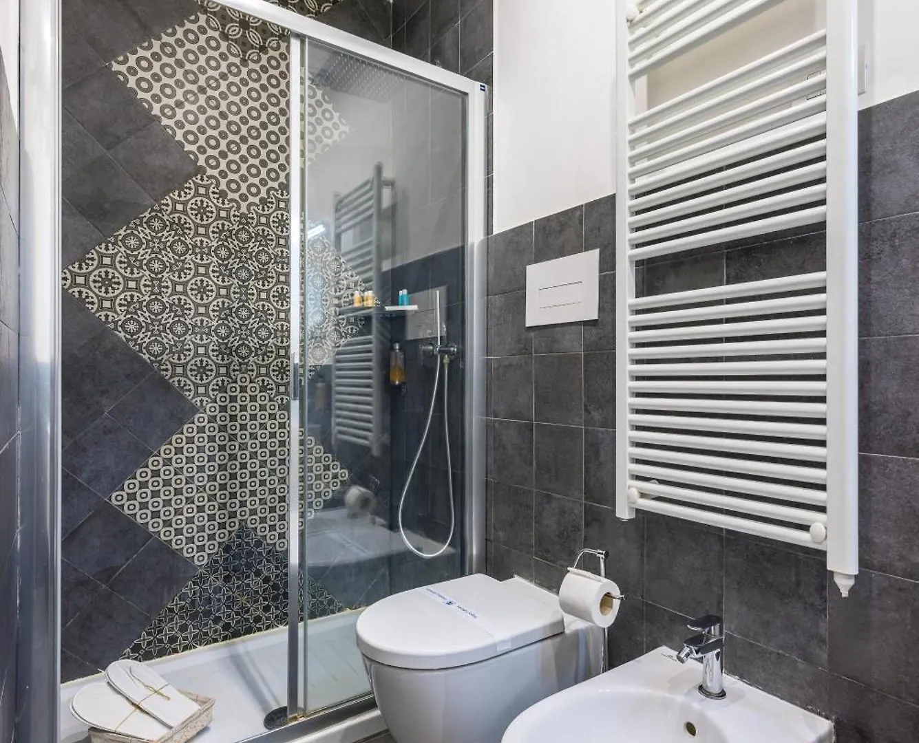 Direlo Guest House Naples Apartment