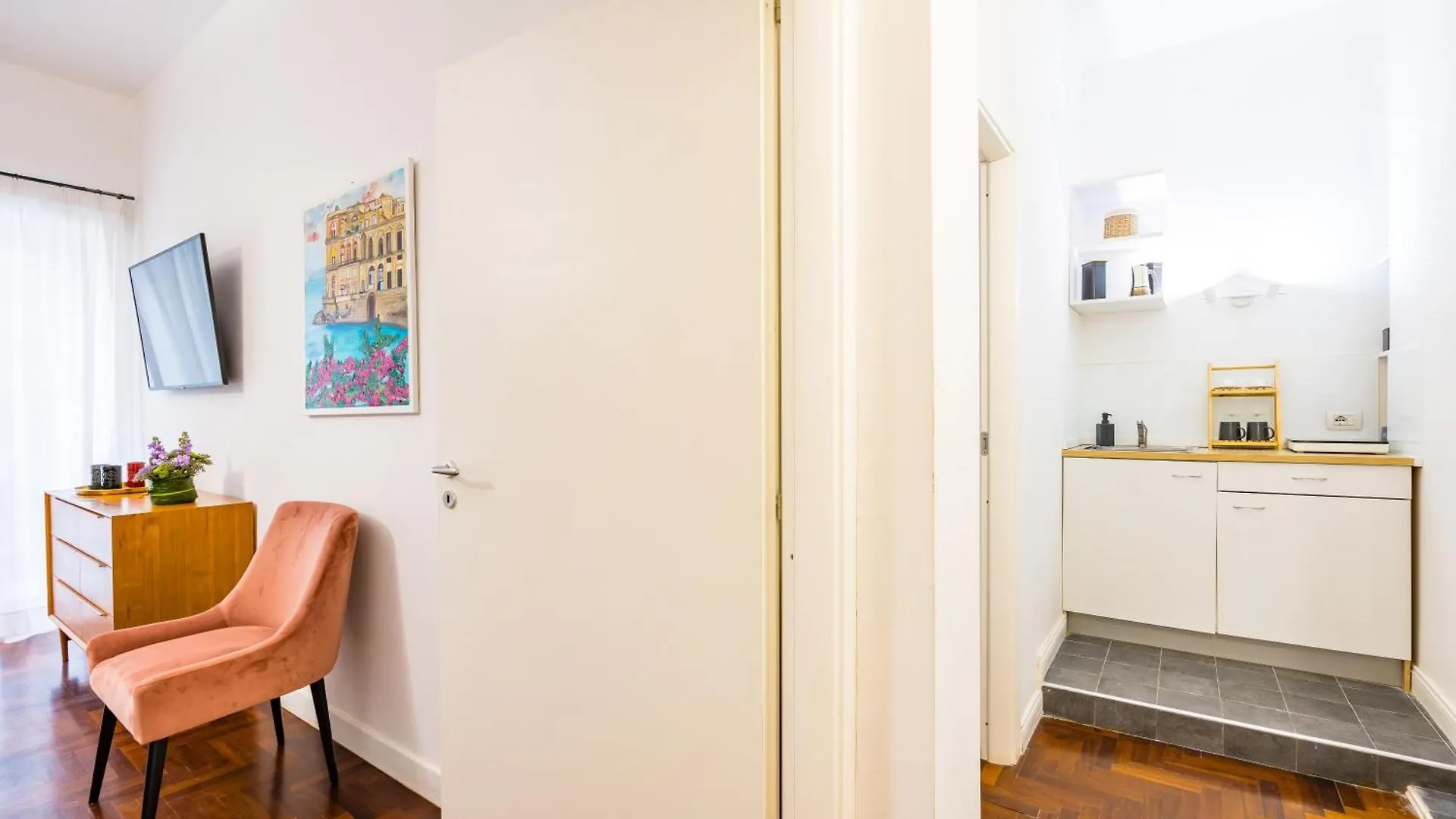 Apartamento Direlo Guest House Nápoles Italia