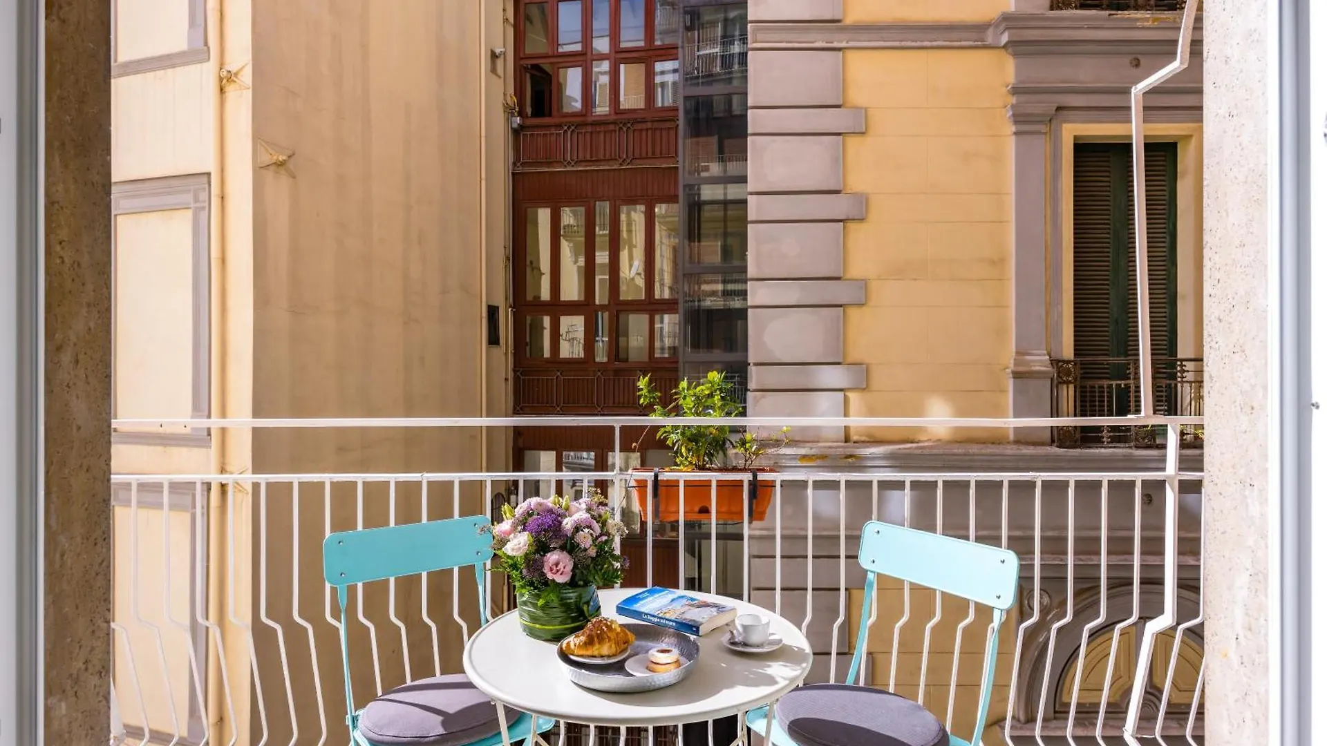 Direlo Guest House Naples Italy