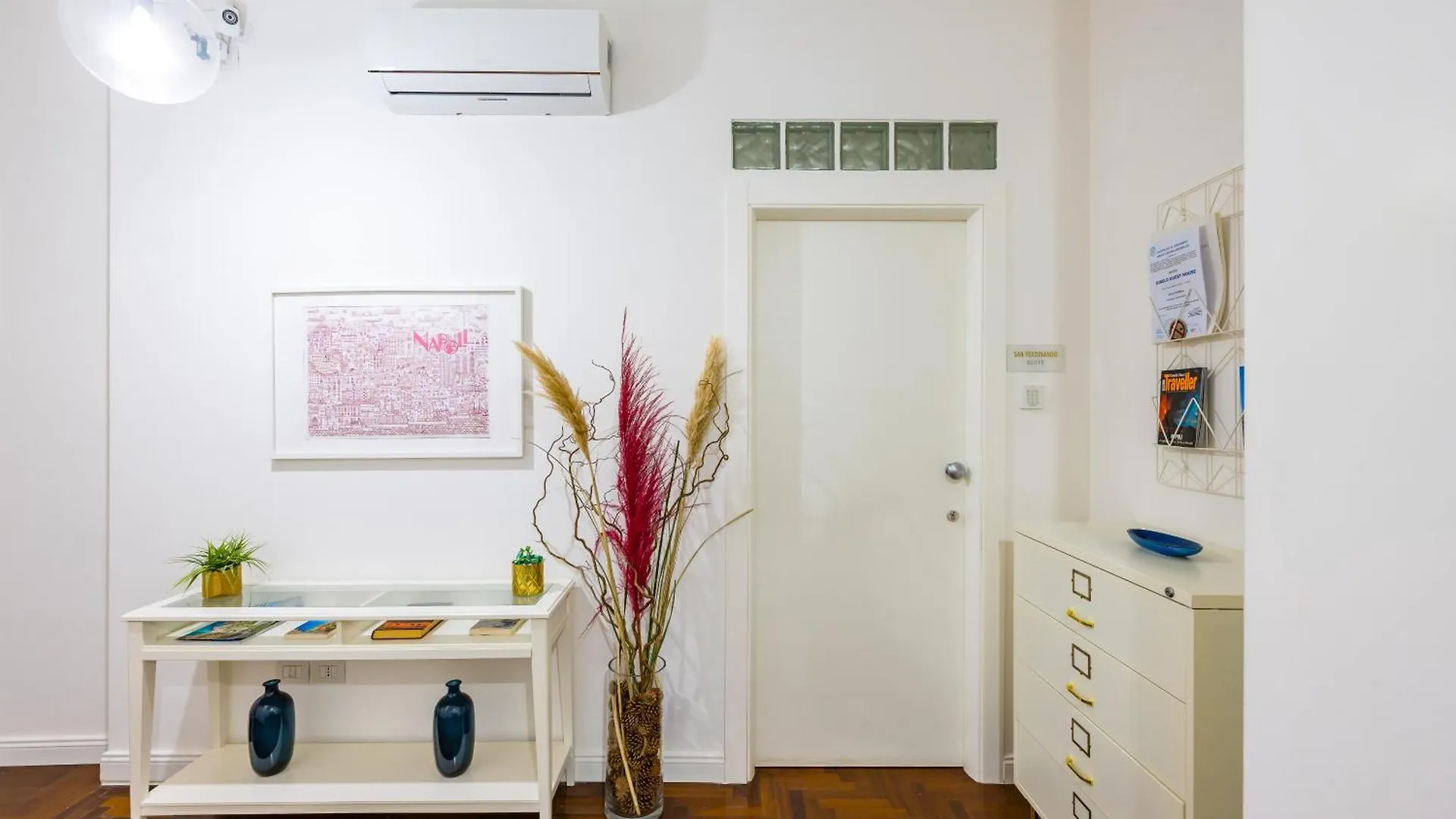 Apartment Direlo Guest House Naples